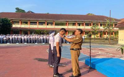 Upacara Pembukaan Masa Pengenalan Sekolah (MPLS) SMAN 5 Purwokerto Tahun 2025